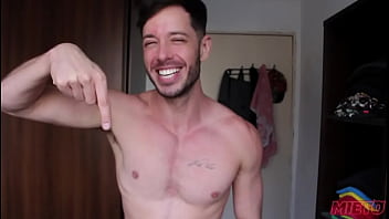 Furry young man - XVIDEOS RED
