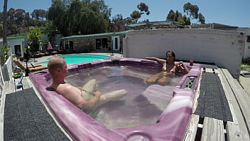 Dayanara Naked Hot Tub LEFT 2