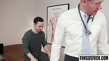 Funsizefuck.com - Doctor Legrand Wolf flushed red and gritted his teeth as his strokes began to speed up inside Danny Wilcoxx