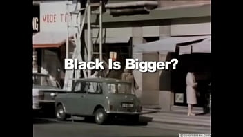 Le noir est-il plus grand ?