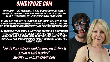 Sindy Rose baise anale extrême, fisting et prolapsus avec Mr.Play