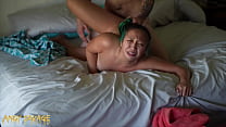 Интенсивный страстный секс пары WMAF в любительском видео
