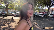 Beleza italiana Valentina mostra seu talento para anal