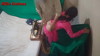 Настоящая болезненная сцена траха в домашнем видео с чистым звуком на хинди