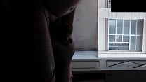 Nackt für meine Lieblingsnachbarin am Fenster masturbieren – ich liebe es, wie sie mich begehrt