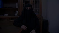 Сделка века и минет от арабской шлюшки в хиджабе, чтобы закрыть ее - Лилимиссараб