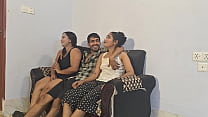 Hanif y Adori y nasima - Desi sex Garganta profunda y porno de la BBC para un trío de cumsluts bengalíes A chicos Dos chicas follan