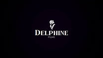 Delphine Films - La superbe April Olsen se fait bander les yeux et fessée