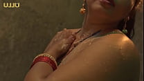 Saw sister-in-law taking bath in Batram, sister-in-law became completely naked