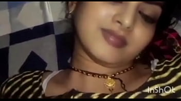 インドの xxx ビデオ、インドのキスと猫をなめるビデオ、インドの角質の女の子ラリタ バビ セックス ビデオ、ラリタ バビ セックス