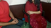Die zukünftige Schwiegermutter hat die Prüfung meiner Hochzeitsnacht bestanden, indem sie mich gefickt hat! mit klarer Hindi-Stimme