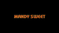 Mandy Sweet est une cougar en chaleur