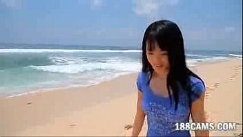 Mizuki Hoshina Beach no desnuda
