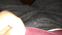 Wunderschönes Mädchen isst Schwanz vor der Webcam