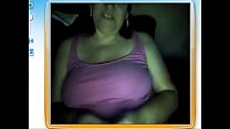 Обнаженная девушка перед вебкамерой MSN