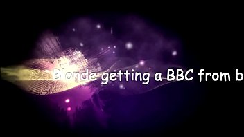 MILF blonde Catie prenant style BBC Levrette